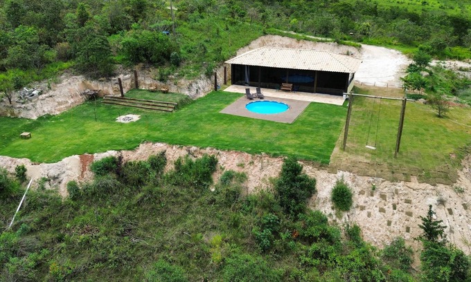 Cesar de Pina Cottage | Casa Vista da Serra Perto de Trilhas, Cachoeiras e em Contato com a Natureza