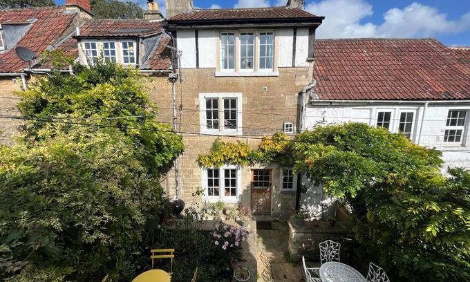 Bradford-on-Avon House | Bradford on Avon holiday cottage 4 bedroom near Bath