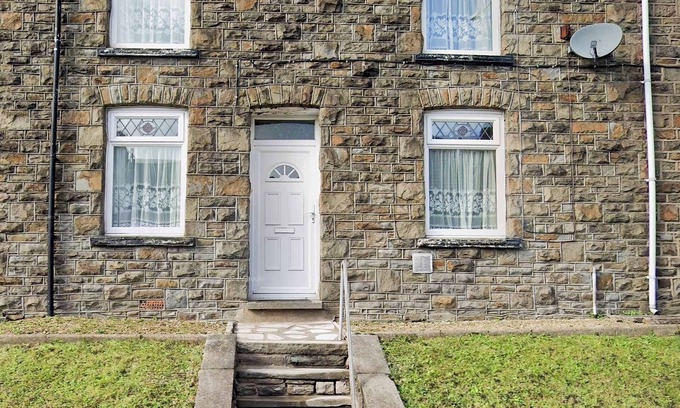 Rhondda Cynon Taff House | Bramble Cottage Rhondda Valley by STAE-Homes