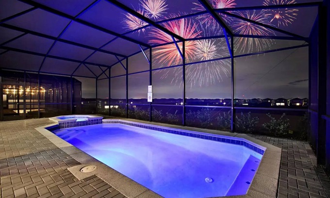 Davenport Villa | Brand New 10BR at Windsor Island/Pool/Spa/Firework View