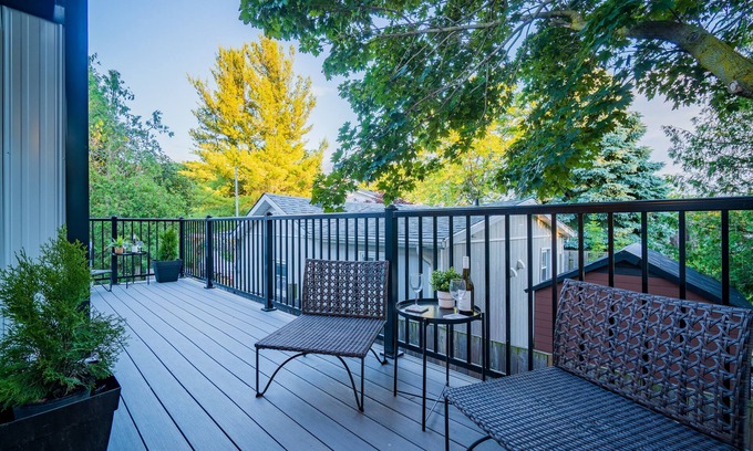 Beamsville Condo | Brand new 2 bedroom suite in the heart of Beamsville’s wine route