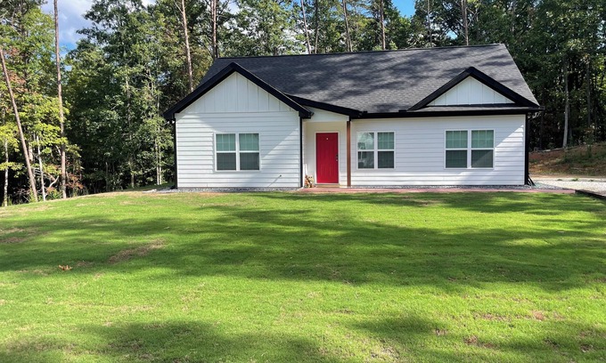 Dahlonega House | BRAND NEW 3-bedroom house in Dahlonega