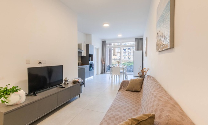 Qawra Apartment | Brand New 3Bdr 2 Bth Apartment with Terrace C Bugibba