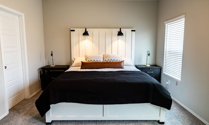 Wetmore House | Brand New Cozy home near RAFB - 86" TV w/game system, grill, and more