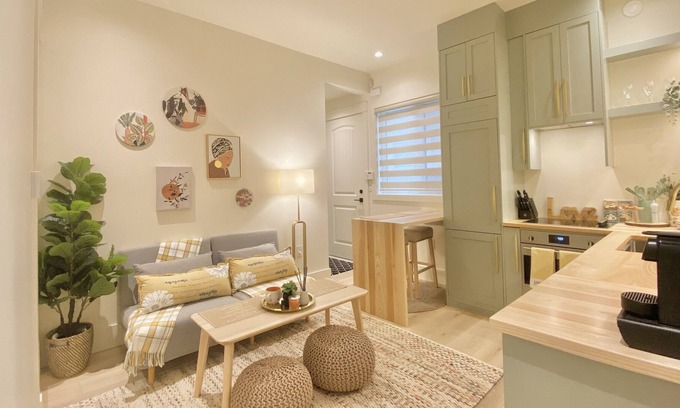 Richmond Apartment | BRAND NEW Cozy Scandinavian Suite