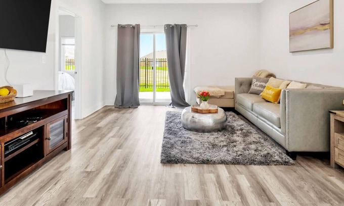 Bel Aire House | Brand New House with alot of amenities. 5 miles from Striker sport complex.