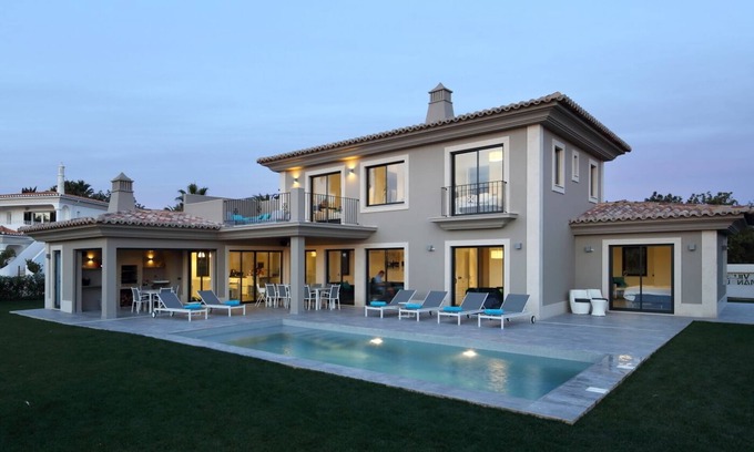 Carvoeiro Villa | Brand new luxury villa ! sleeps 10, 300 meters from the ocean !
