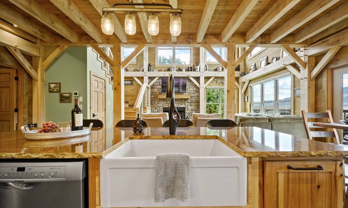 Wears Valley Cabin | BRAND NEW Luxury Cabin w/Mountain Views, Hot Tub, Game Room & Trailer Parking