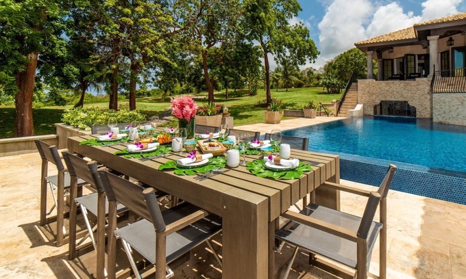 Montego Bay Villa | Brand New Luxury 5 Bedroom Staffed Villa in Jamaica - Access to Half Moon Resort