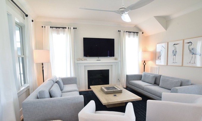 Cape Charles House | Brand New Luxury Rental