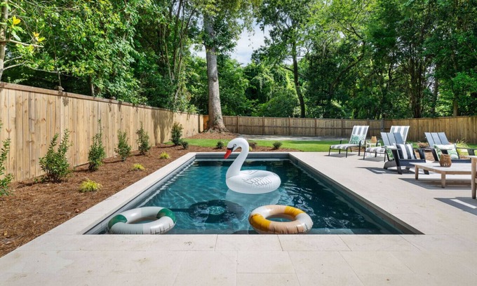North Charleston Apartment | Brand New Pool! 4 Bedroom in Park Circle