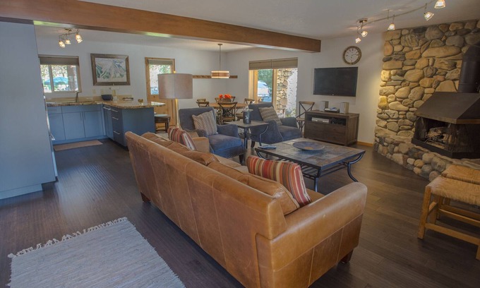 Ketchum Condo | Brand New! Remodeled 2 bed condo. This is the best location in Ketchum!