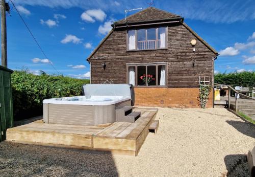 Easton Royal Apartment | Breach Barn, a very bright spacious home from home