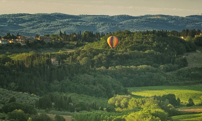 Lucardo House | Breathtaking views of the Chianti hills, Tradition, Sustainability and Design