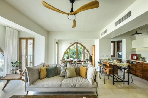 Jaffa Apartment | Breathtaking 3 BR Apt w Sea View in Central Jaffa with Mamad by Sea N' Rent