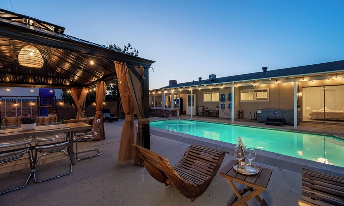 Covina House | Breathtaking luxury family retreat
