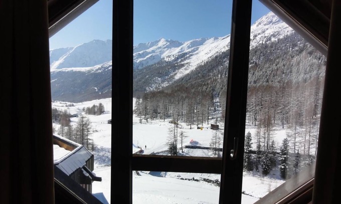 Maso Corto House | Breathtaking views of the Schnalstal valley