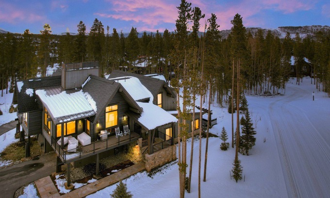 Peak 8 Villa | Breckenridge 88 - Four Bedroom Villa, Sleeps 11