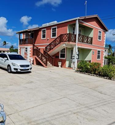 Four Roads Apartment | Breezy Apts