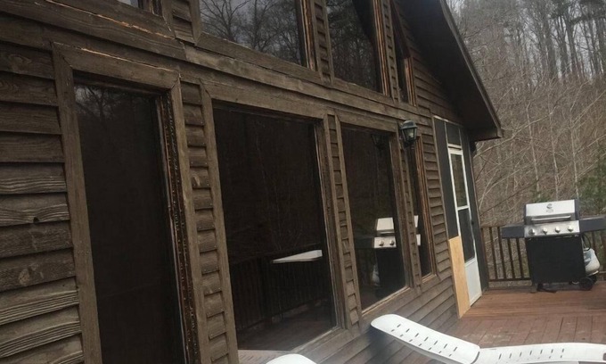 Heidelberg Cabin | Breezy Point - Two story cabin with Hot Tub
