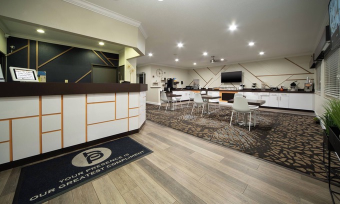 Fremont Hotel | BridgePointe Advantage by BPhotels
