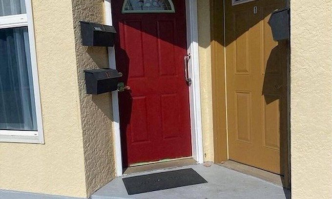 Thunder Bay Apartment | Bright 1 BDM Apt near airport/restaurants/transit + hideabed/freestreet parking