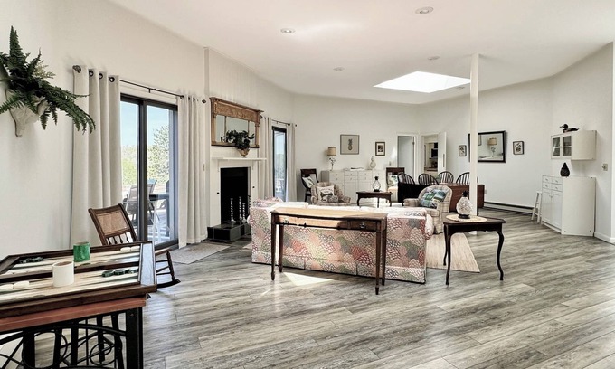 Eagles Mere House | Bright and airy home with sunset views less than a mile to the lake and village