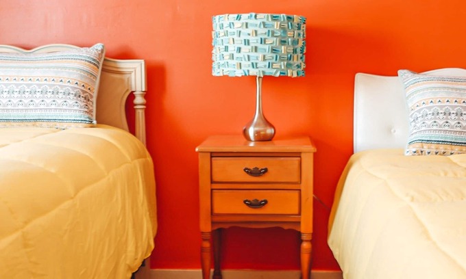 Manistee House | Bright Beautiful beach theme home walking distance to Lake Michigan & downtown!