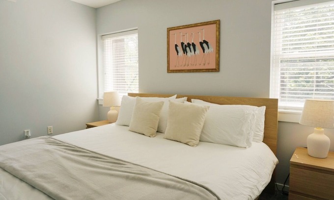 Downtown Salt Lake City Apartment | Bright & Cozy 1BR – Walk to Downtown SLC