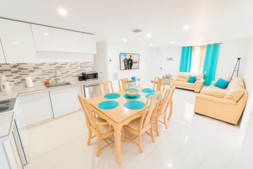 Dania Beach House | Bright & Cozy Family Home Near Dania Beach