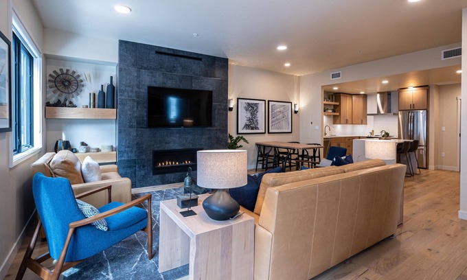 Tamarack Resort Condo | Bright Mountain Village 1 Bedroom Condo - Incredible Condo in The Village|Convenient location|Pet Friendly|