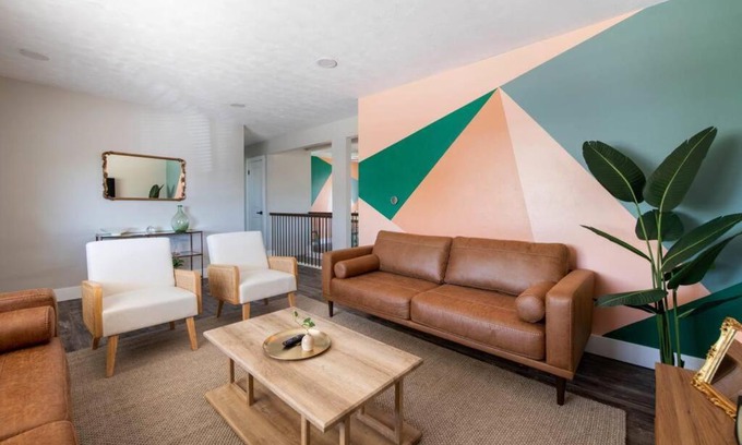 South Westminster House | Bright Newly Updated 4BD Denver Retreat W Games