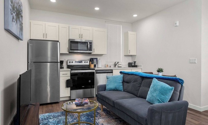 South Tacoma Apartment | Bright Space near Universities and Military Bases