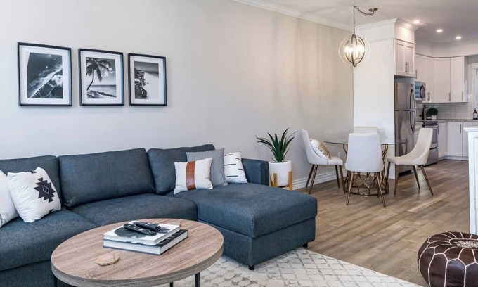 Waterford Valley House | Bright, Stylish Townhouse near Downtown w/Parking