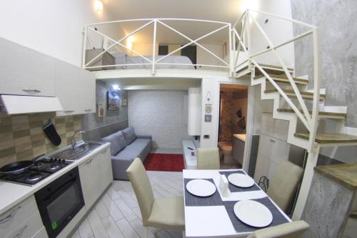 Rione Sanita Apartment | Brillantina House