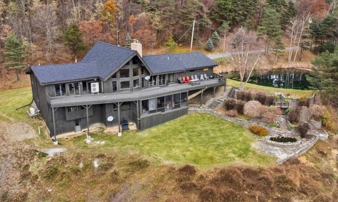 Bristol Hills Cabin | Bristol Lights Lodge - Unbelievable Mountain View on 12 acres!