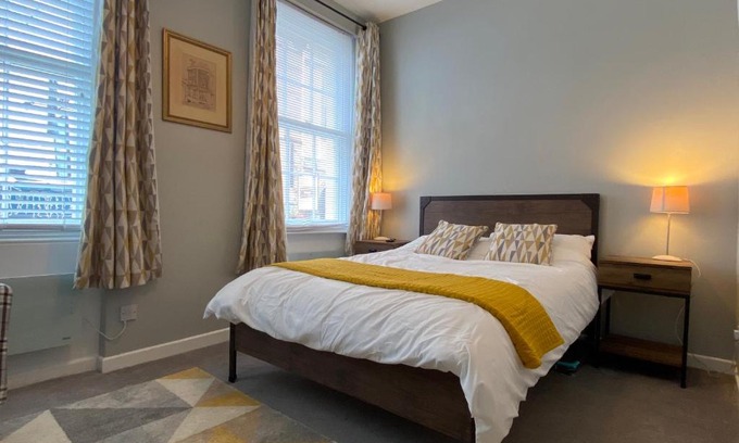 Bristol Old City Apartment | Bristol Old City Studio
