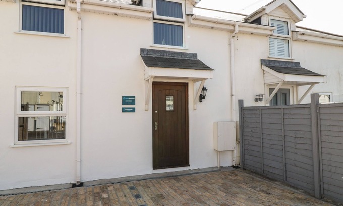 Paignton Cottage | BROADSANDS, pet friendly, country holiday cottage in Paignton