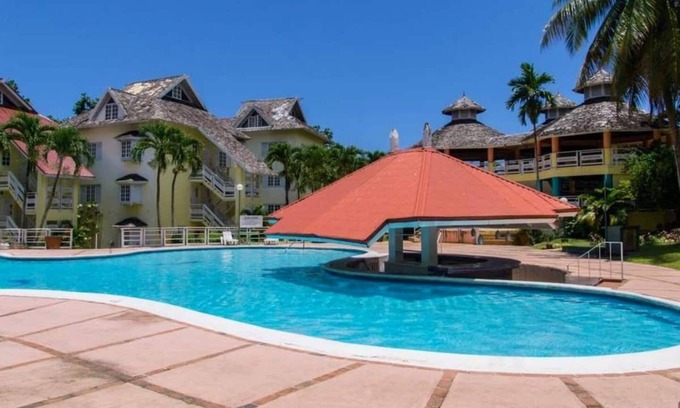 Ocho Rios Resort | Brookside~ Mystic Ridge