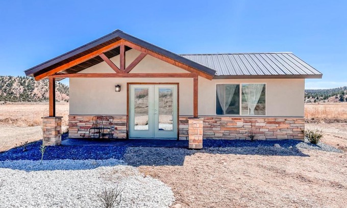 Kane County Cabin | Bryce Park Place, Holm Utah USA
