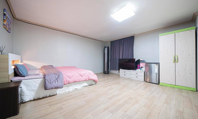 Buan-gun Hotel | Buan Myeongseong