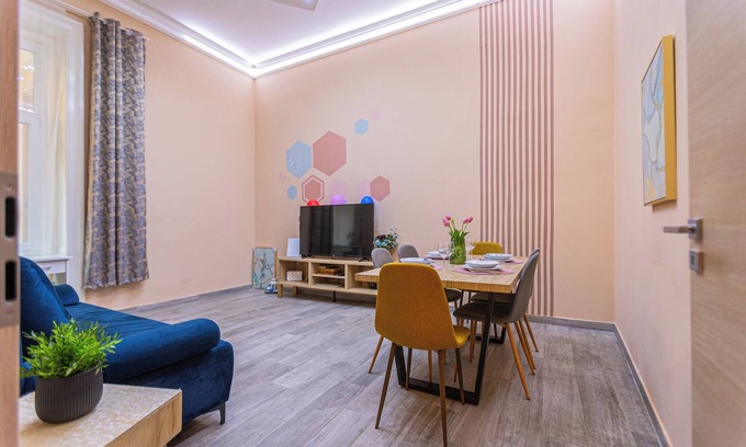 Ujlipotvaros House | Buda Castle Charming Apartment 70 m²