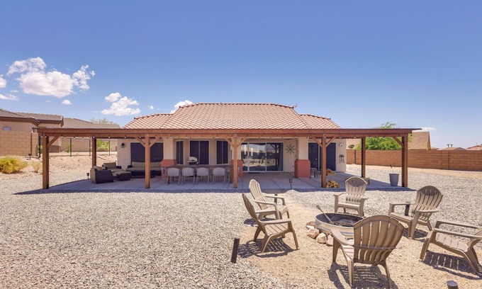 Sunridge Estates House | Bullhead City Oasis w/Fire Pit + Mtn View!