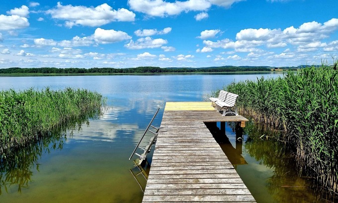 Malchin House | Bungalow incl. boat directly on the lake