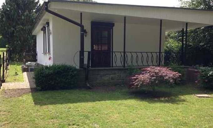 Neetzka House | Bungalow on the lake, Germany