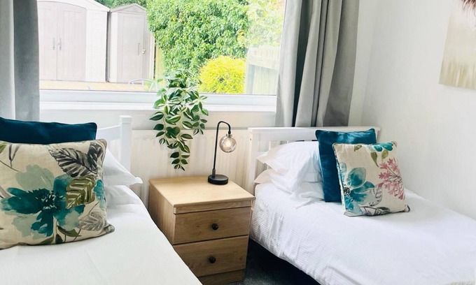 Morpeth Cottage | Bungalow stay in Morpeth close to transport links