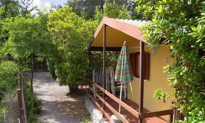 Villanova d'Albenga House | Bungalow with veranda and pool