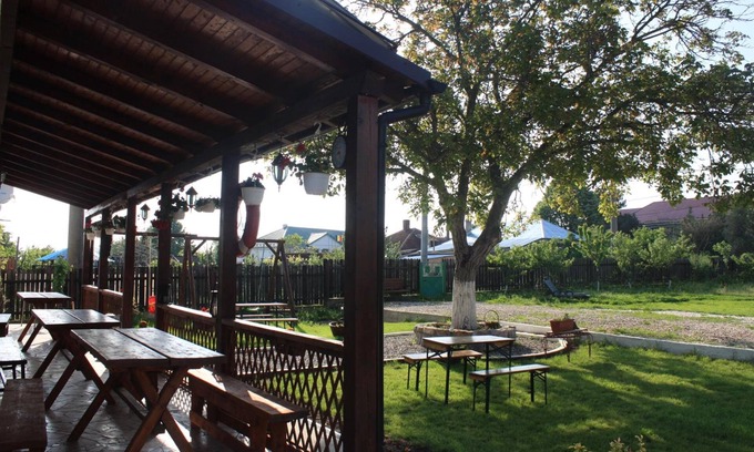 Mahmudia House | Bunica Maria