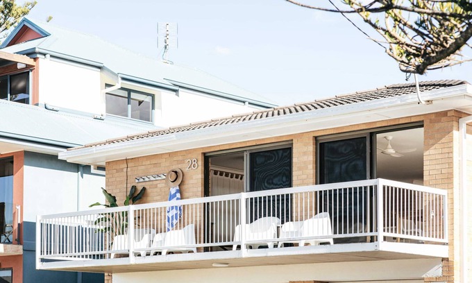 Yamba Apartment | Burleigh on Main - Oceanstays - Pet Friendly