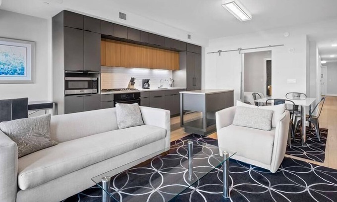 NoMa House | Business & Fitnesss Center | nr Metro, Union Station & Harris Teeter